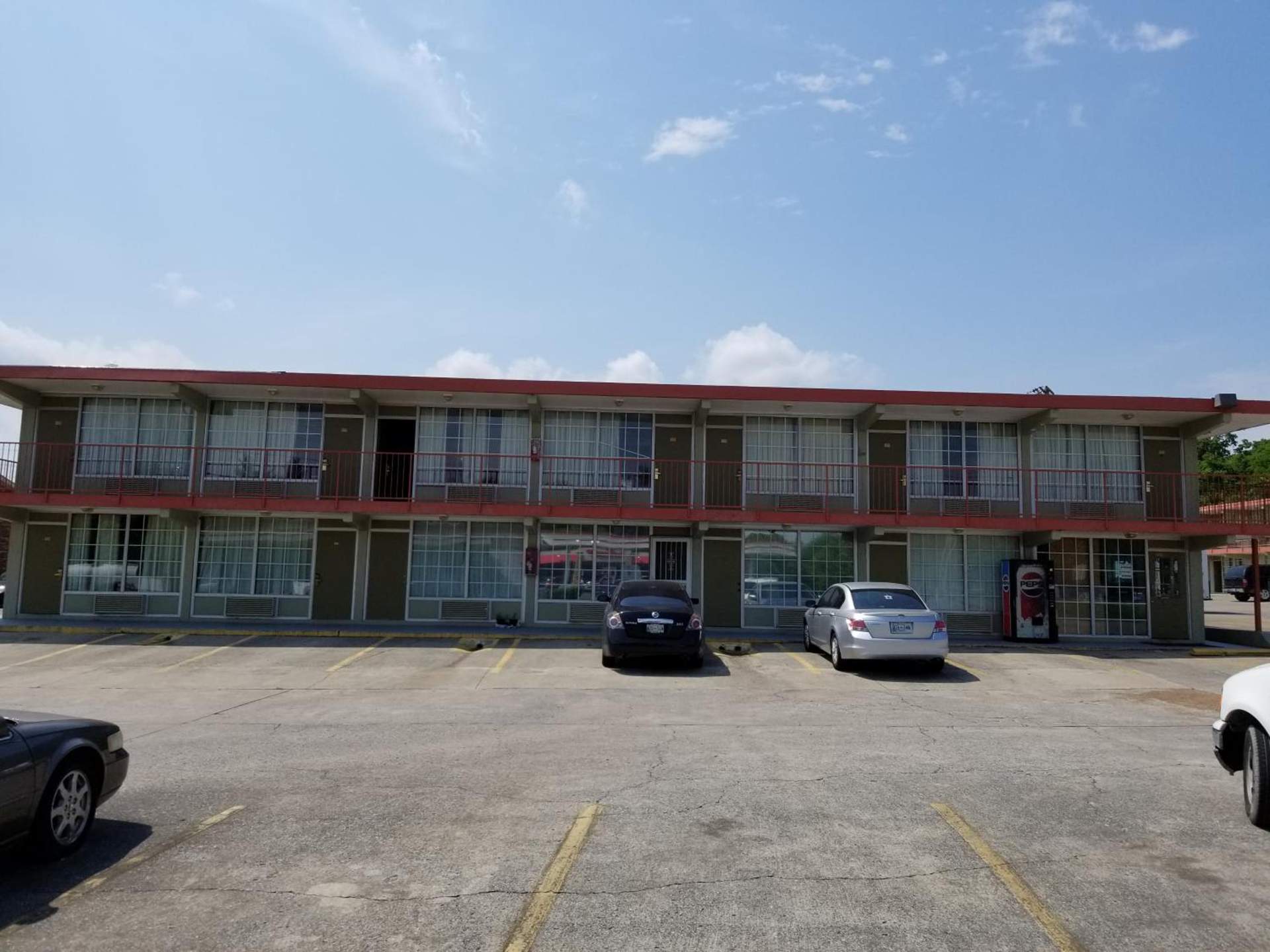 Hermitage Inn