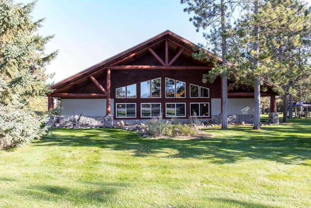 AmericInn by Wyndham Pequot Lakes/Jenkins — hotel in Pequot Lakes