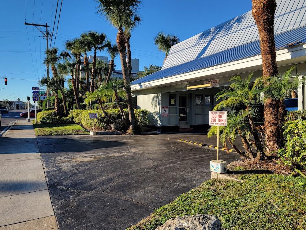 Budget Inn Winter Haven — hotel in Winter Haven