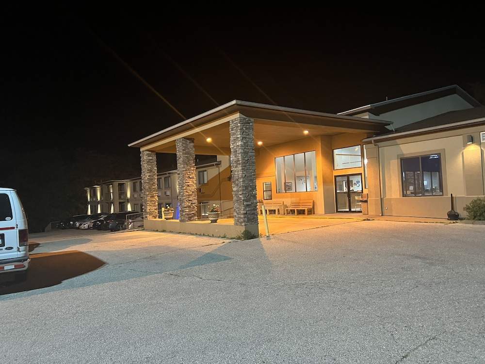 Days Inn by Wyndham Boonville