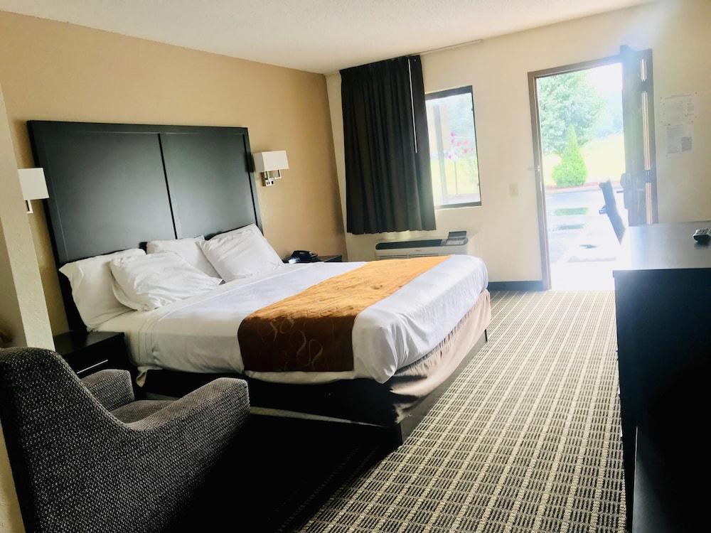 Baymont by Wyndham Acworth — hotel in Acworth
