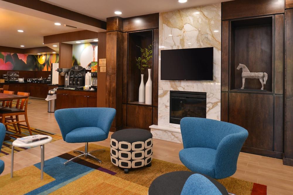 Fairfield Inn By Marriott Louisville North — hotel in Jeffersonville