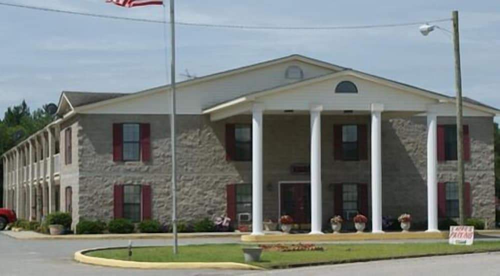 Patriot Inn - Register