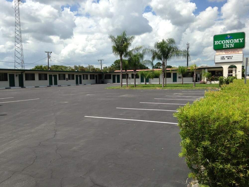 Economy Inn