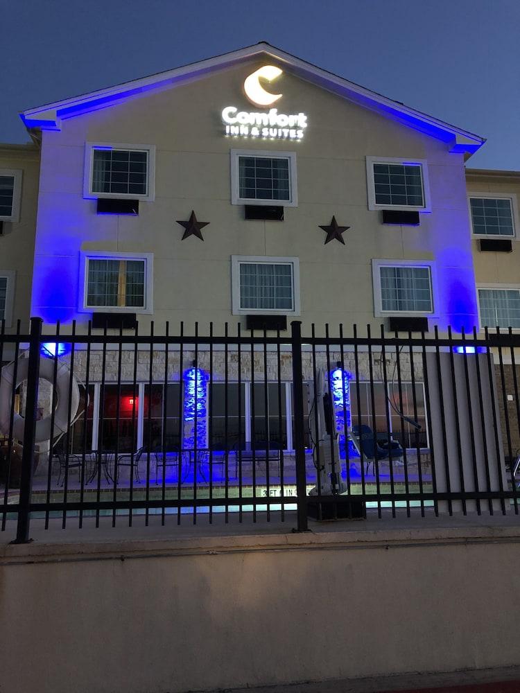 Comfort Inn & Suites Gatesville — hotel in Gatesville