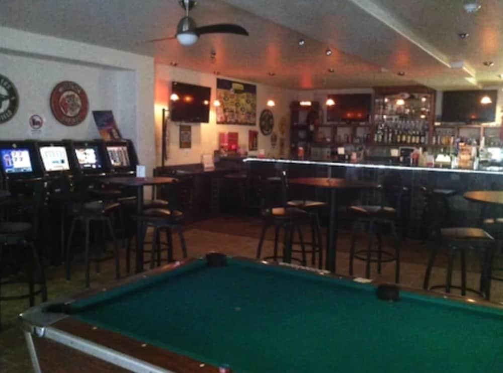 Airport Lodge — hotel in Waukesha