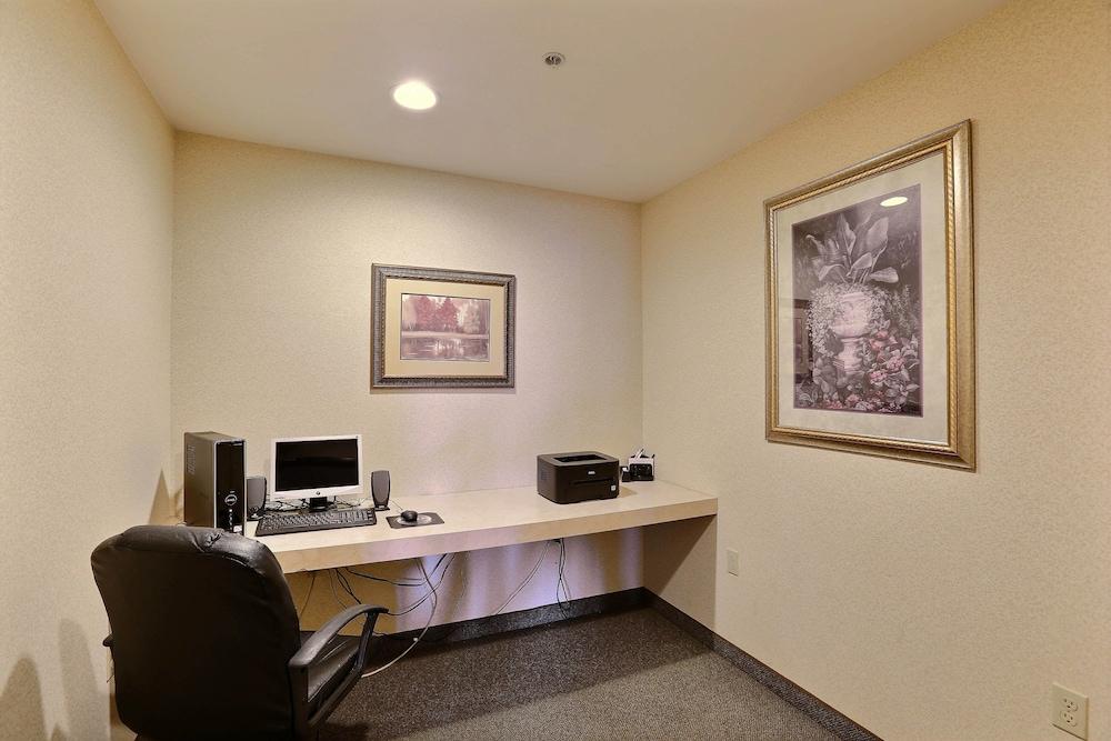 Boarders Inn & Suites by Cobblestone Hotels - Shawano — hotel in Shawano
