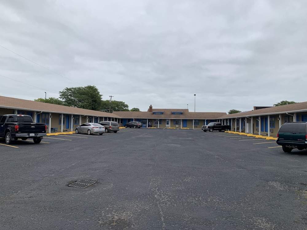 Surrey Motel