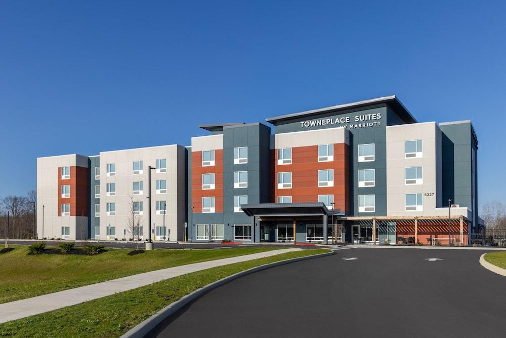 Towneplace Suites By Marriott Geneva — hotel in Geneva