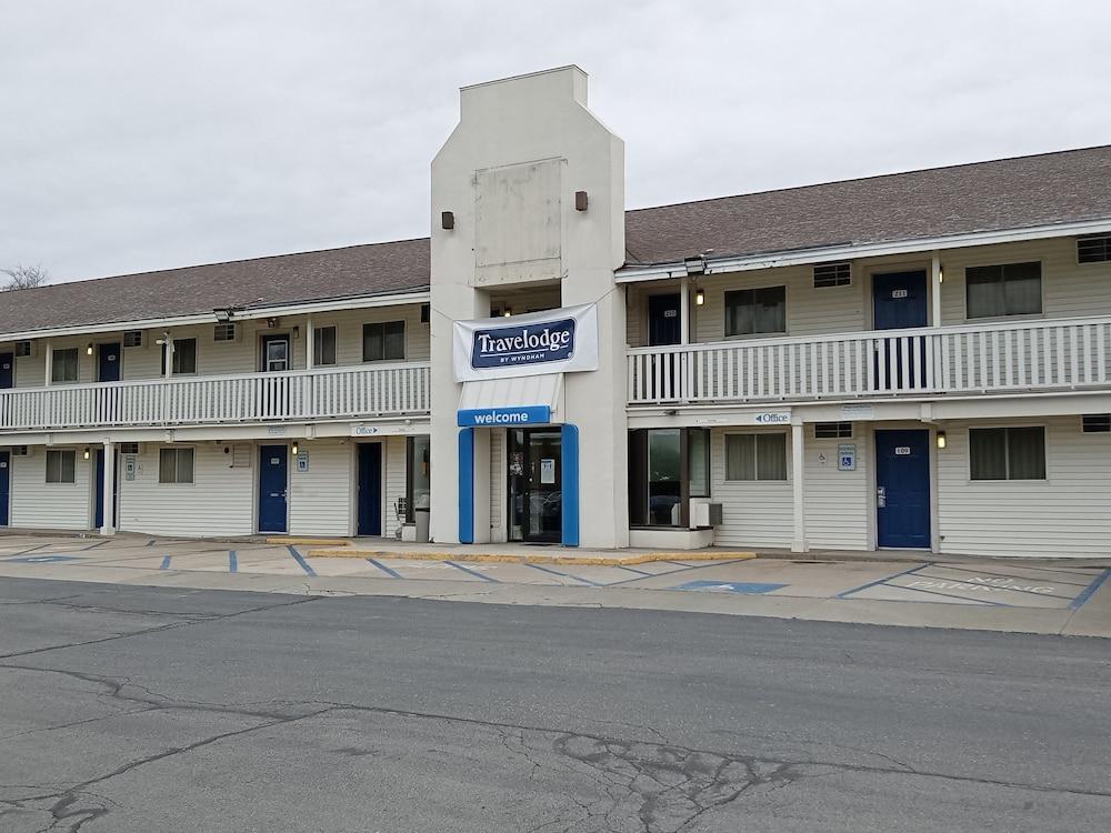 Travelodge by Wyndham Brattleboro VT — hotel in Brattleboro