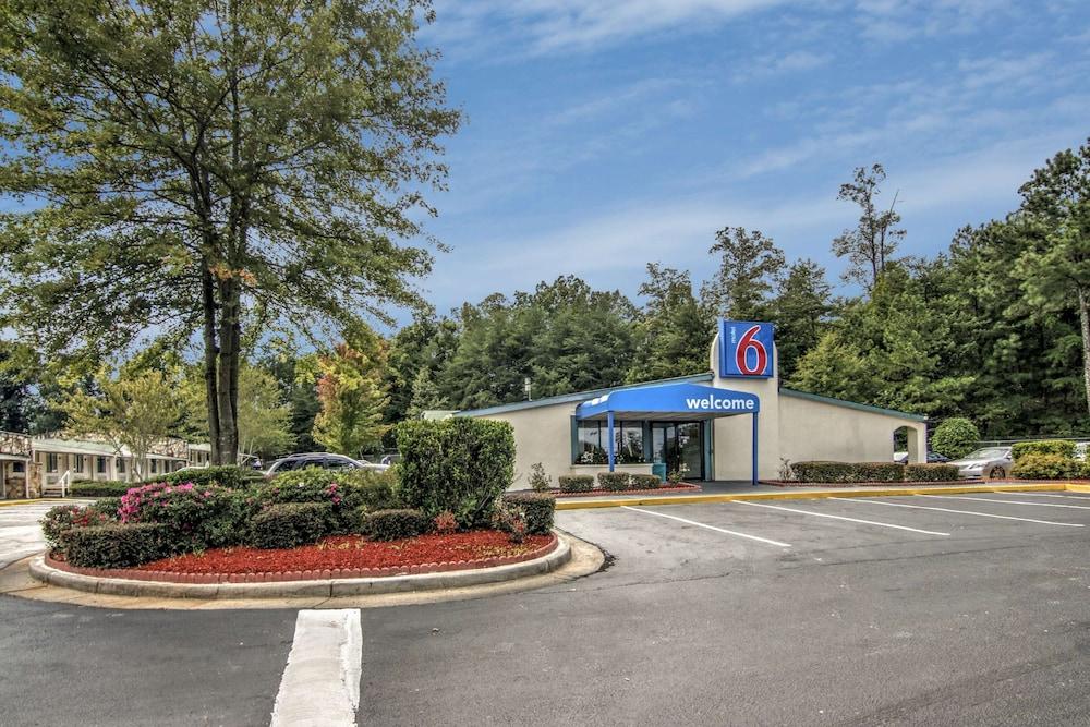 Motel 6 Union City, GA - Atlanta Airport — hotel in Union City