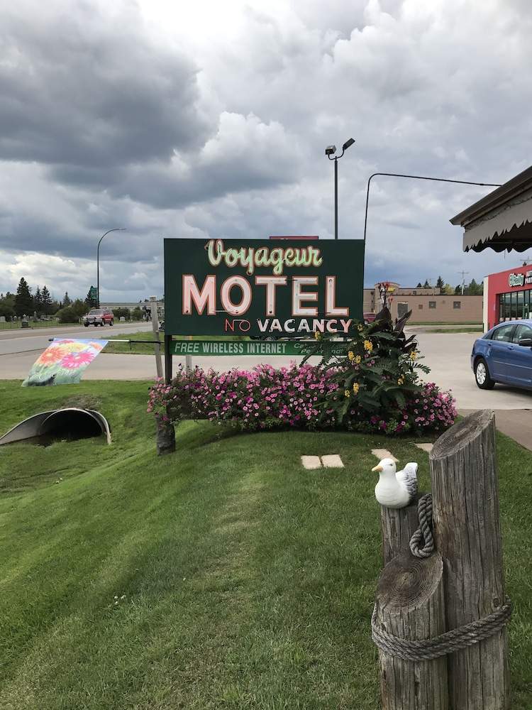 Voyageur Motel