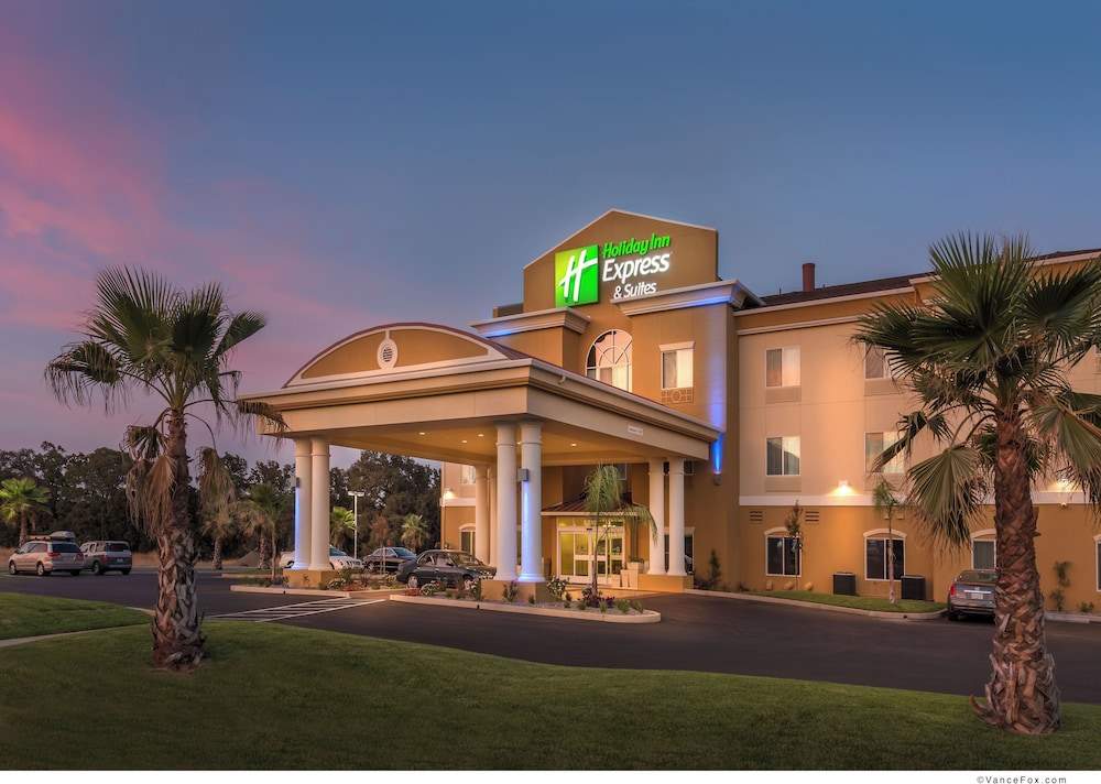 Holiday Inn Express Hotel & Suites Red Bluff-South Redding by IHG