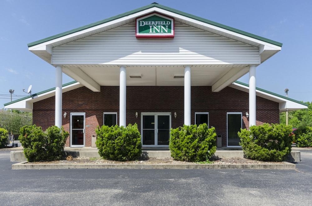 Deerfield Inn — hotel in Parsons