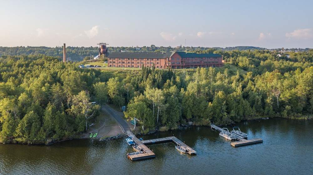 Grand Ely Lodge Resort & Conference Center