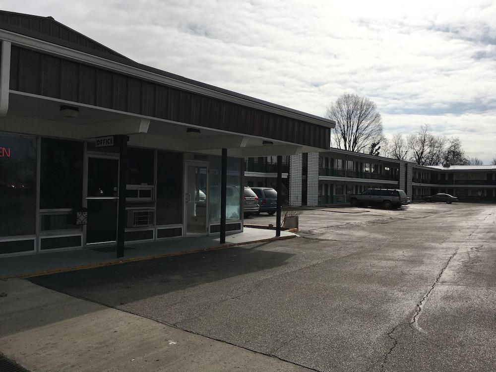 University Lodge Motel — hotel in Frankfort
