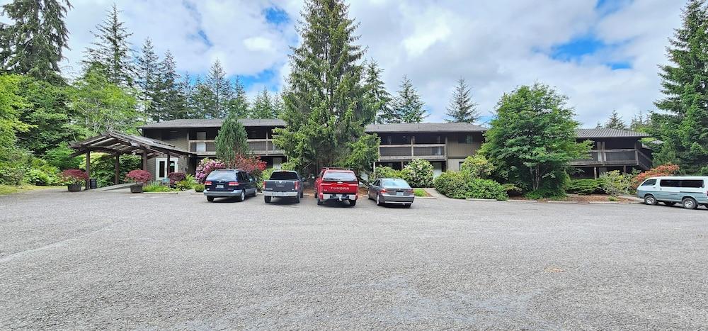 Olympic Suites Inn — hotel in Forks