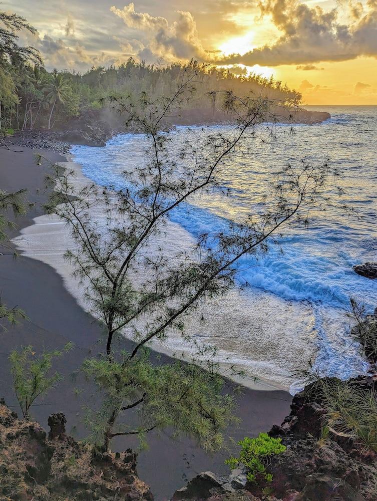 Kehena Mauka Nui LGBTQ Clothing Optional — hotel in Pahoa