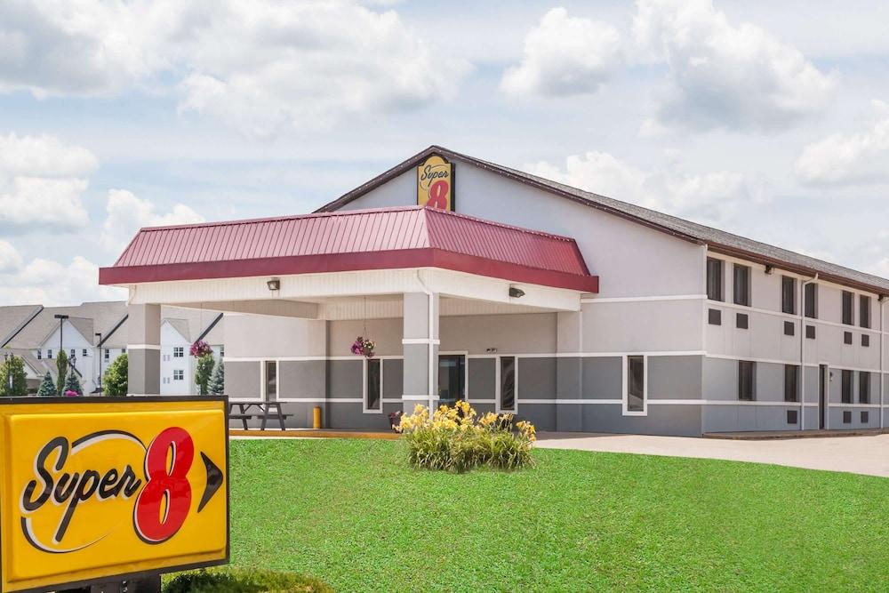 Super 8 by Wyndham Shipshewana — hotel in Shipshewana