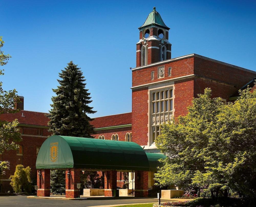 Bertram Inn at Glenmoor — hotel in Canton