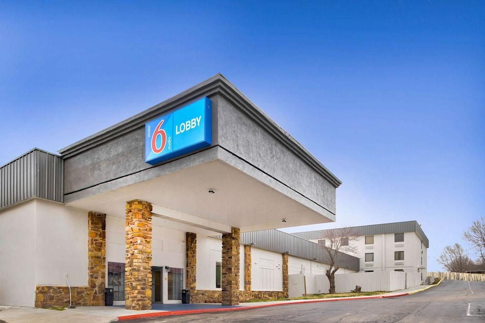 Motel 6 Bartlesville, OK — hotel in Bartlesville