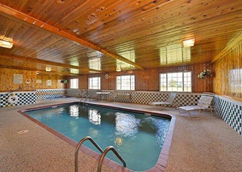 Quality Inn & Suites Grinnell near University — hotel in Grinnell