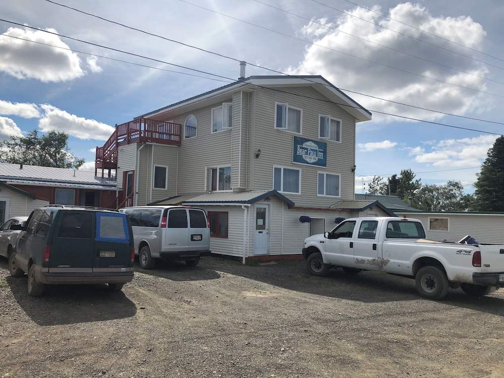 Bear Paw Inn