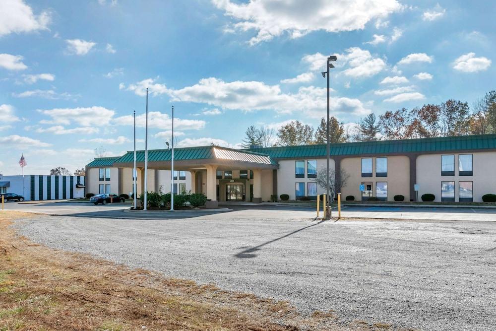 Quality Inn Cape Girardeau North — hotel in Cape Girardeau