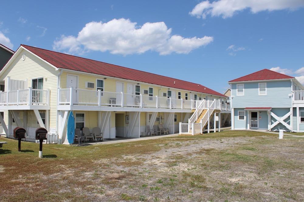 Ocean Crest Motel — hotel in Oak Island