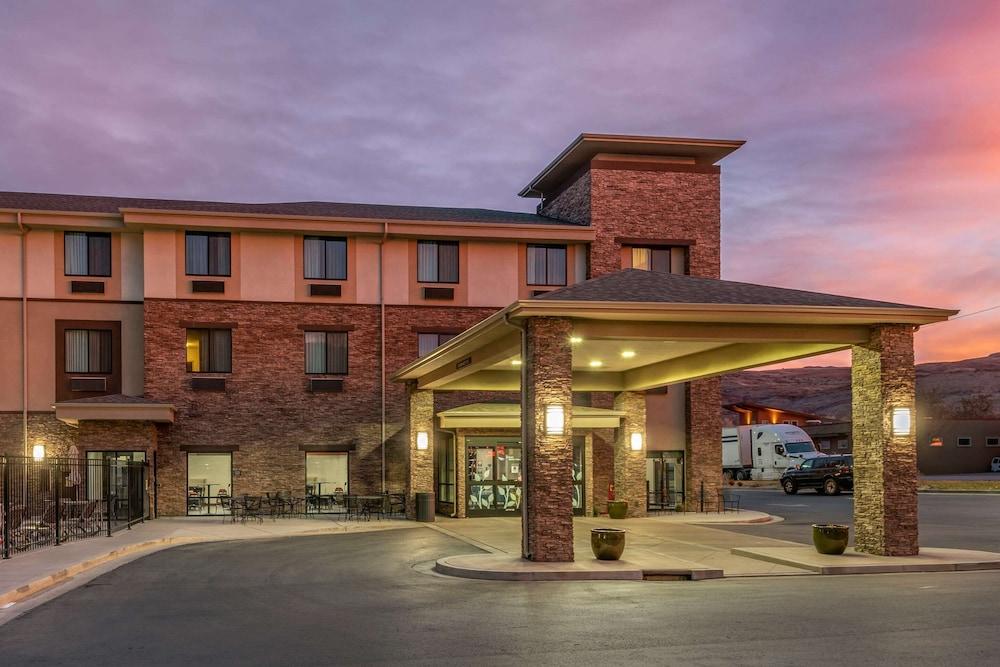 Sleep Inn & Suites Moab near Arches National Park — hotel in Moab, UT