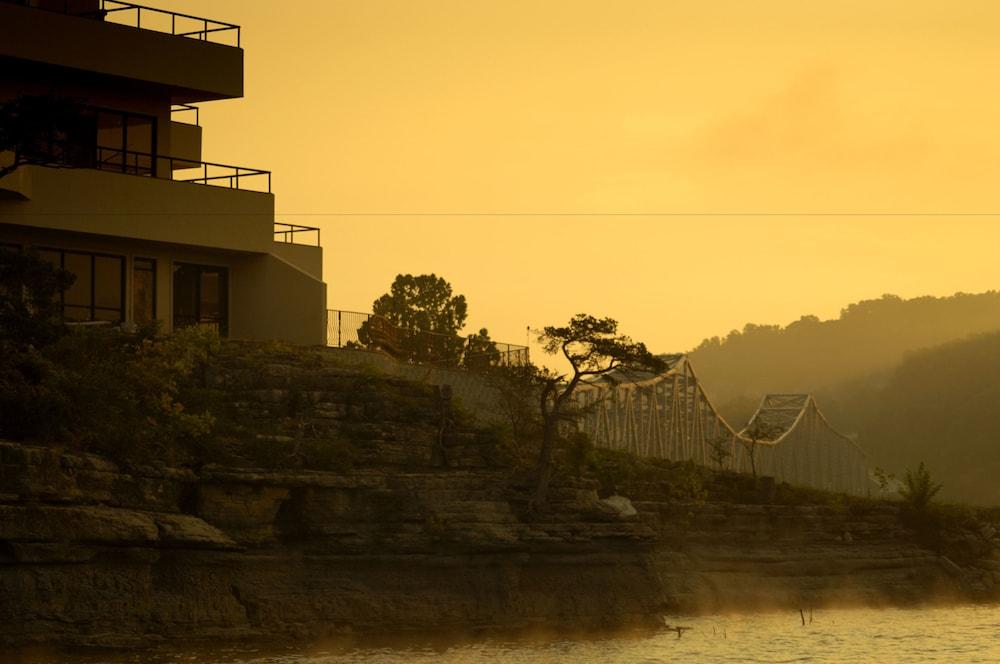 D'Monaco Luxury Resort — hotel in Ridgedale