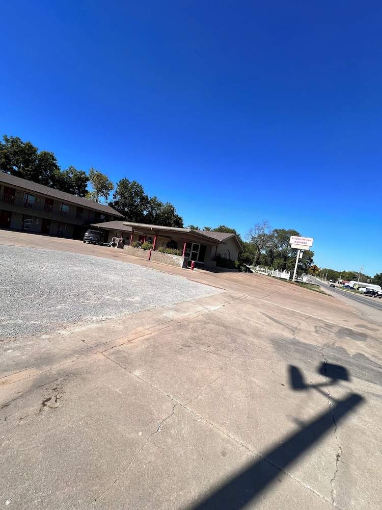 Economy Inn Express