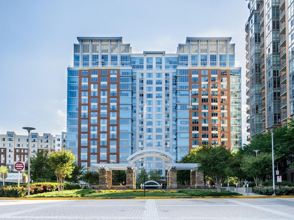 Bluebird Suites in Tysons Corner — hotel in McLean