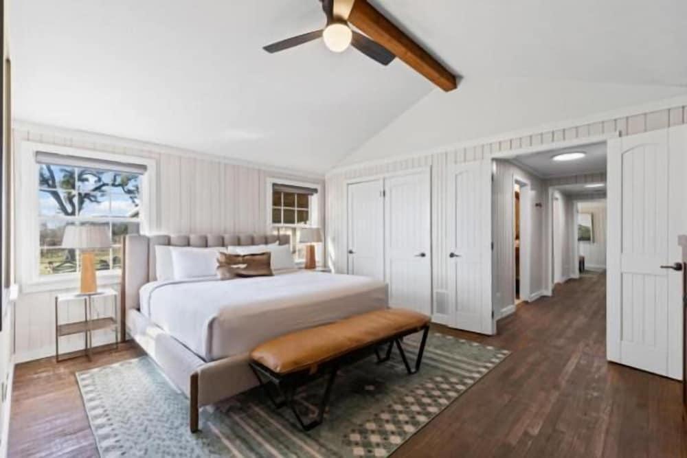 Rough Creek Lodge Ranch and Resort — hotel in Glen Rose
