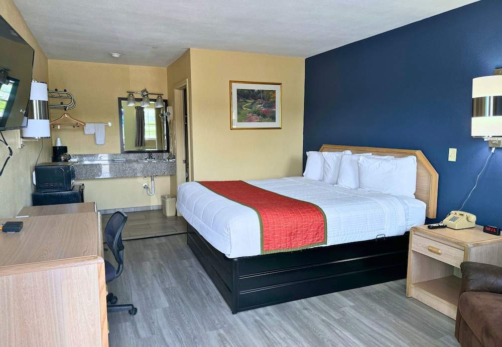 Westwoods Motel