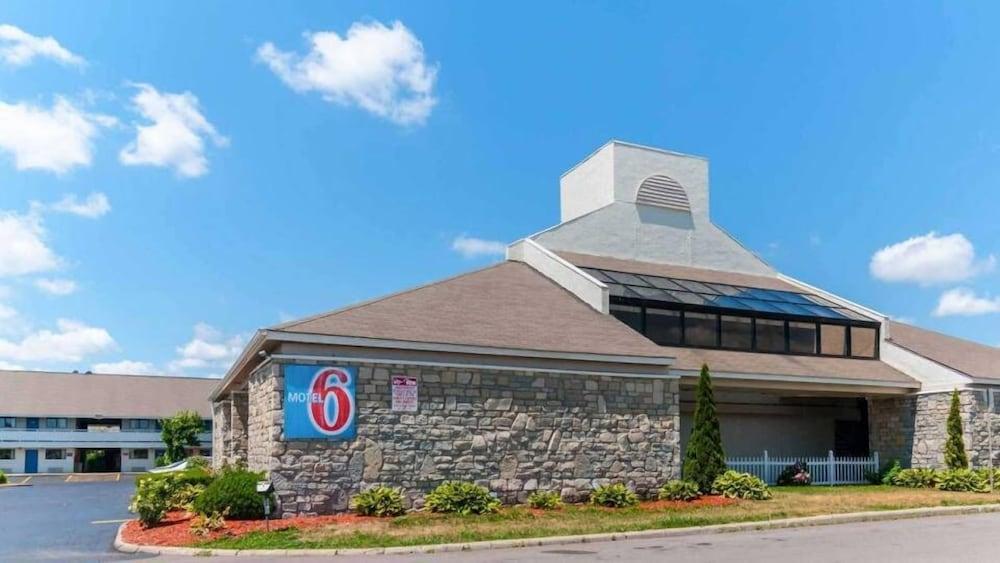 Studio 6 Southgate, Mi - Detroit — hotel in Southgate