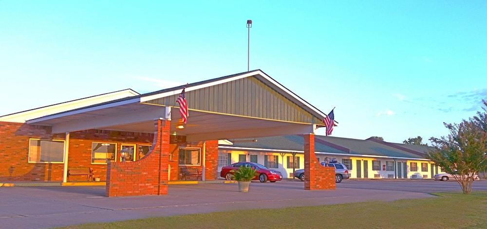 Lake Eufaula Inn — hotel in Checotah