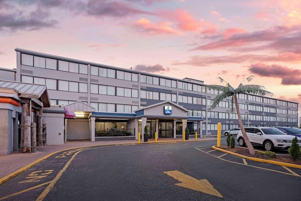 Best Western Rutgers University Hotel