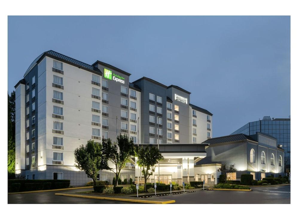Holiday Inn Express Federal Way Seattle South by IHG — hotel in Federal Way
