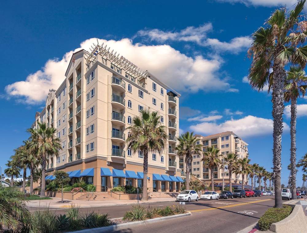 Club Wyndham Oceanside Pier