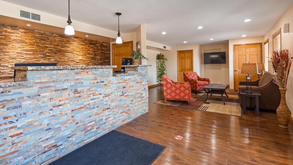 Sturgis Lodge & Suites, Travelodge by Wyndham — hotel in Sturgis