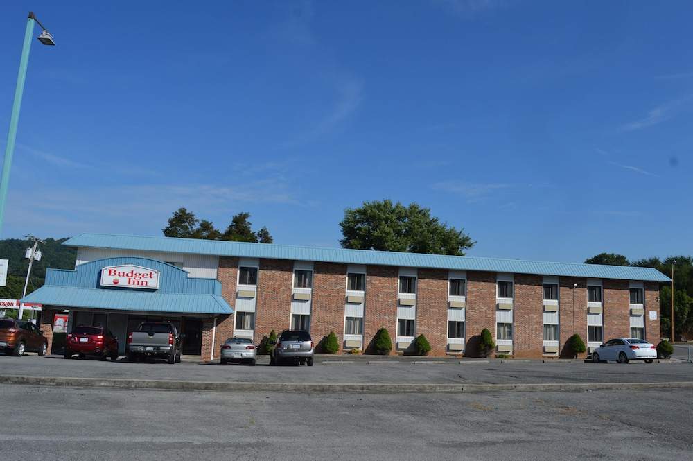Budget Inn of Claypool Hill