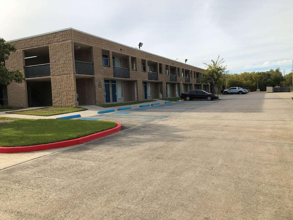 Motel 6 La Place, LA — hotel in LaPlace