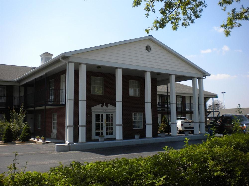 Capital O First Heritage Inn Rantoul IL I 57 — hotel in Rantoul
