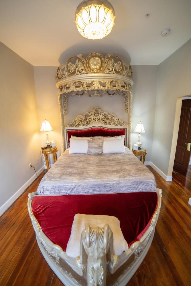 Oak Tree Hotel — hotel in Arcadia
