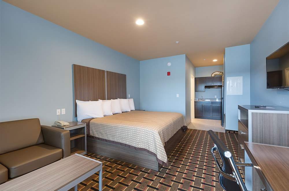 Scottish Inns & Suites