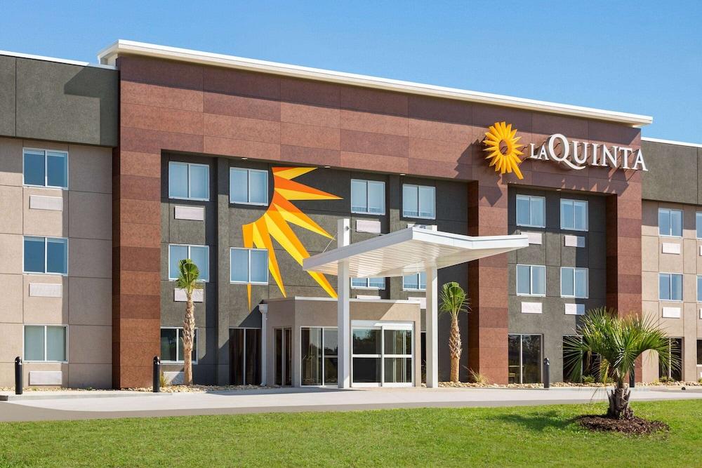 La Quinta Inn by Wyndham Columbia NE/Fort Jackson — hotel in Columbia