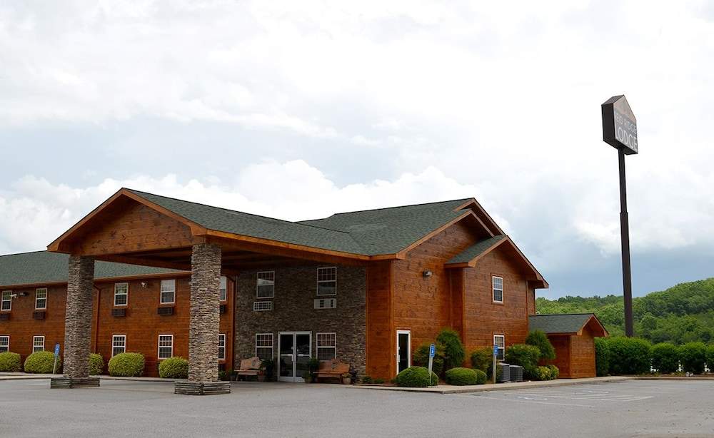 Reid Ridge Lodge