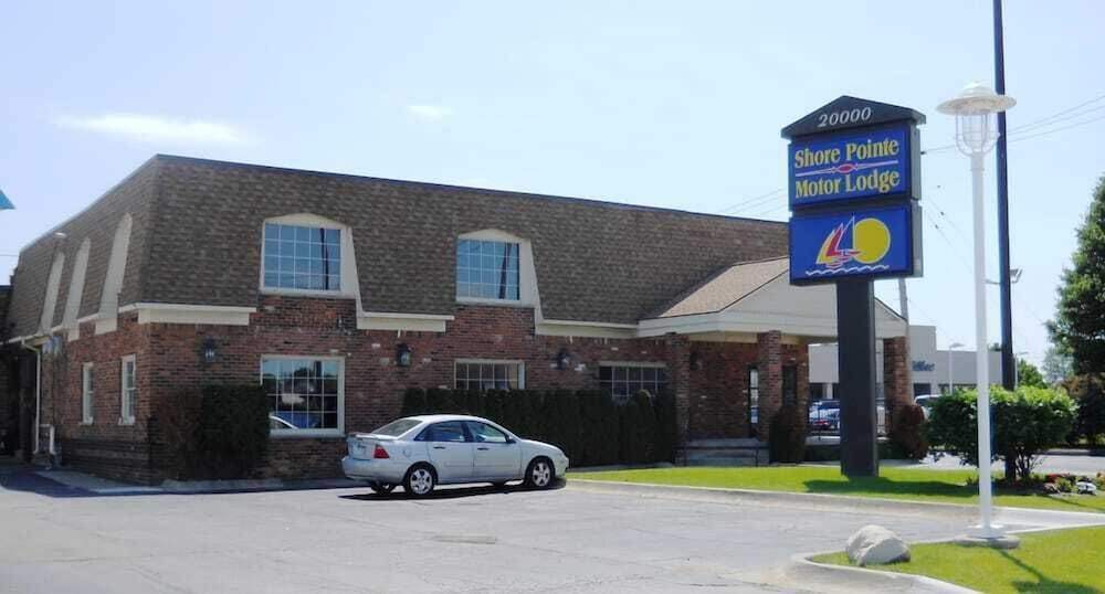 Shore Pointe Motor Lodge of St Clair Shores