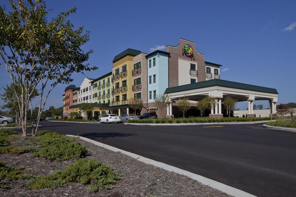 Mardi Gras Casino & Resort — hotel in Cross Lanes